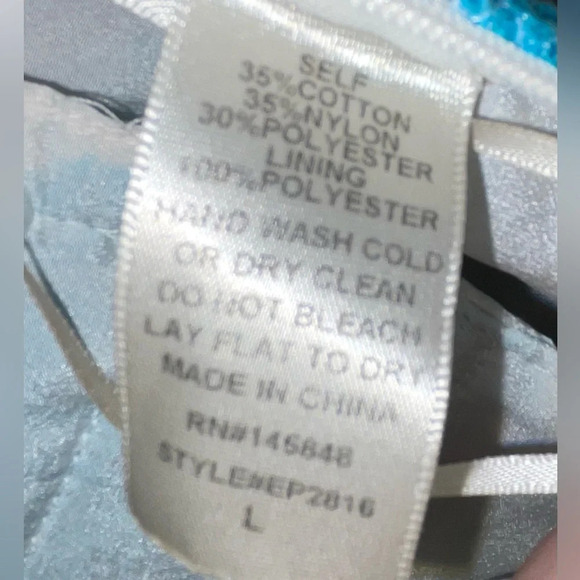 EVERLY Blue Lace Shorts Lined Size Large Side Zip Boho Preppy Colorful Spring - Picture 5 of 7